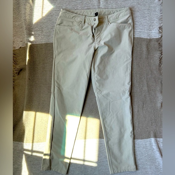 Lululemon ABC Pants - Picture 3 of 5